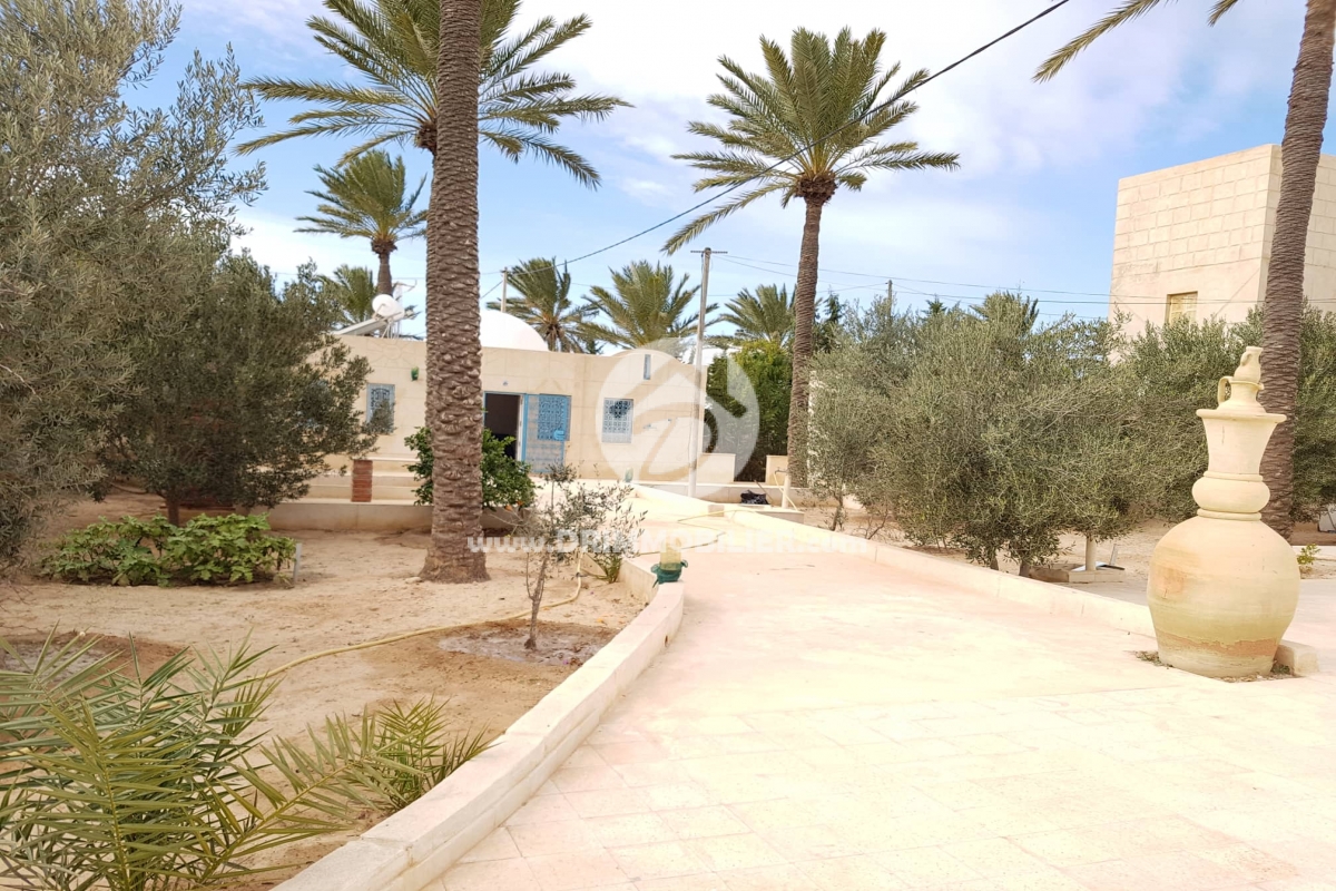 L 234 -                            Sale
                           Villa Meublé Djerba
